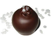 Dark chocolate truffle with hints of caramel and topped with sea salt.